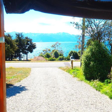 Lakefront Fantail Cottage Lake Hawea, Wanaka エクステリア 写真